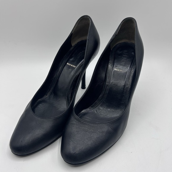 FENDI‎ Size 37 Women's Leather Pumps in Black - Picture 1 of 16